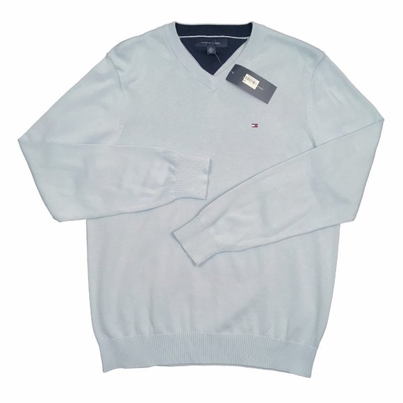 NEW Tommy Hilfiger Sweater!  Light Blue  V Neck  Tommy Flag on Chest  Cotton - Picture 1 of 1
